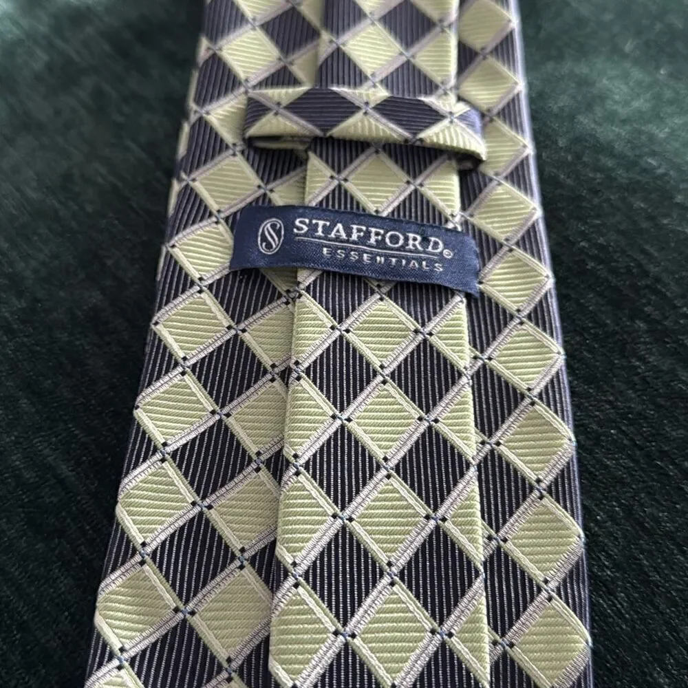 Stafford Essentials Suit Tie, light green, navy blue and silver.